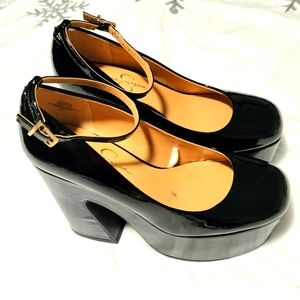 Jessica Simpson Black Patent Platform Heels